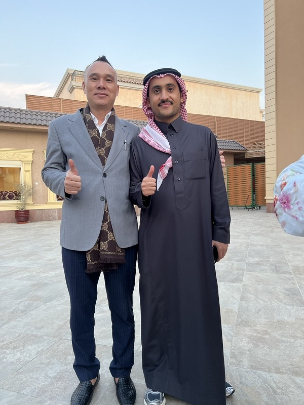 Thăm và làm việc với một số đối tác Thương mại tại Saudi Arabia